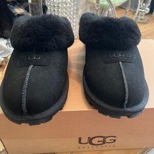 Brand new in box UGG black shearing slippers size 9